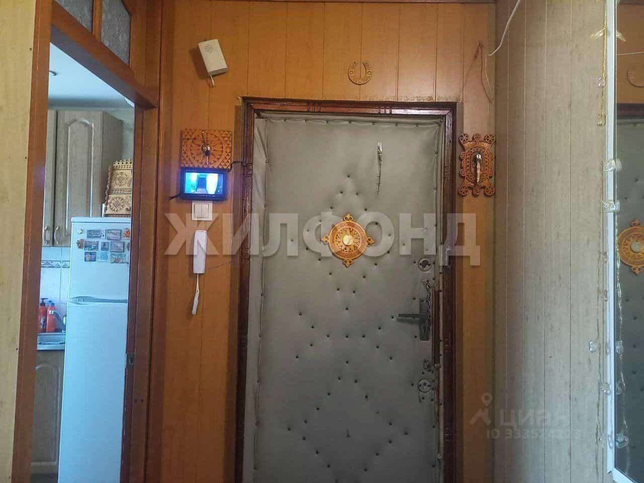 Россия, Новосибирск, микрорайон Юбилейный, улица Столетова, 32, фото 20