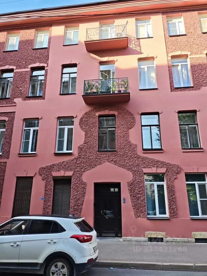 Россия, Санкт-Петербург, Ижорская улица, 11