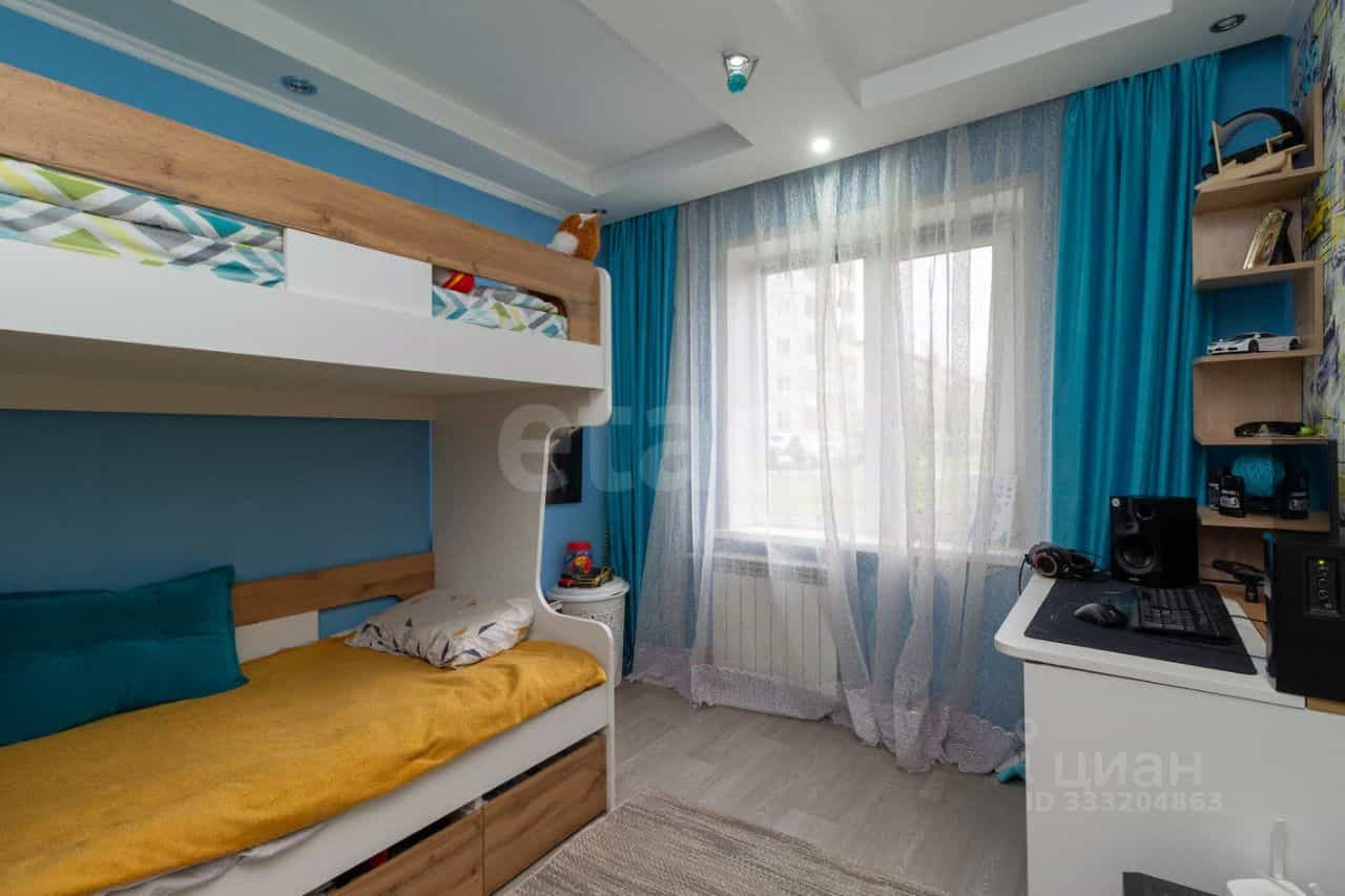 Россия, Красноярск, микрорайон Энергетики, Львовская улица, 44, фото 9