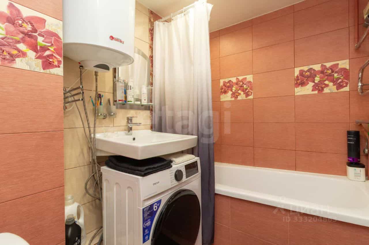 Россия, Красноярск, микрорайон Энергетики, Львовская улица, 44, фото 16