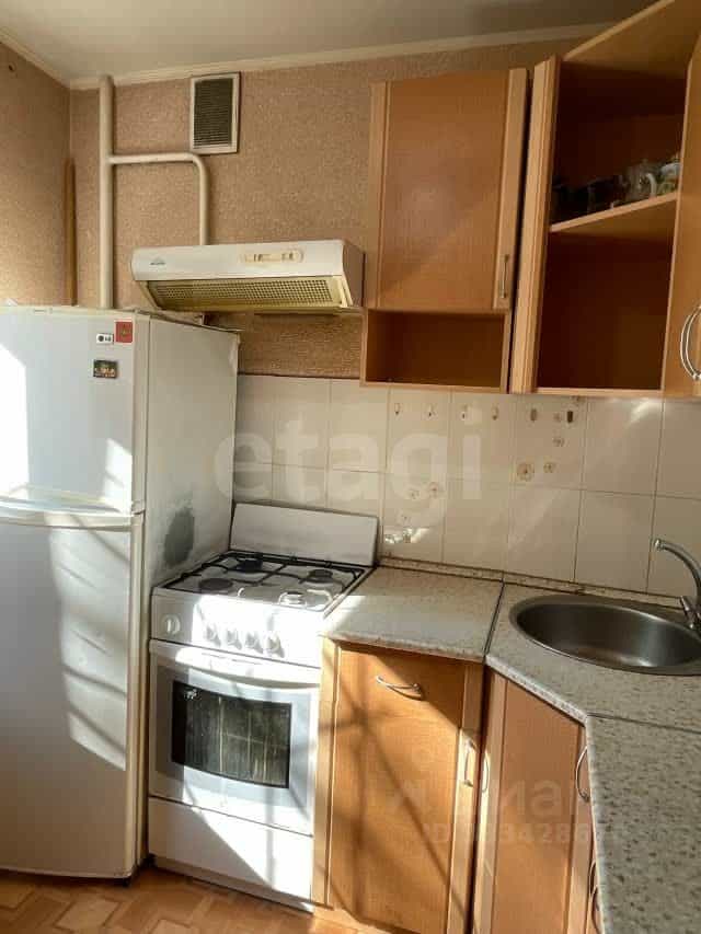 Россия, Челябинск, проспект Ленина, 33А, фото 3