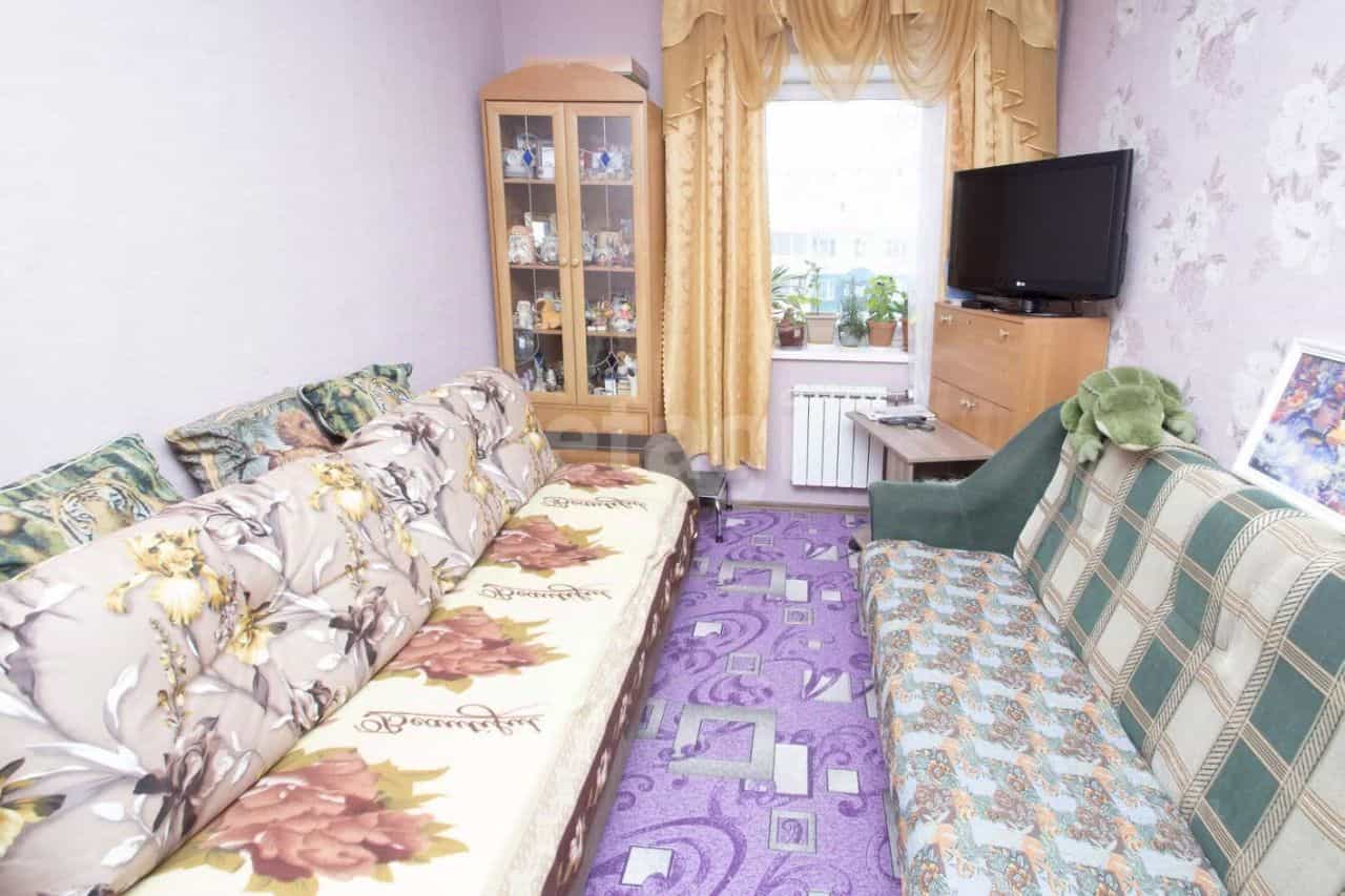 Россия, Ханты-Мансийск, микрорайон Учхоз, Осенняя улица, 1, фото 6