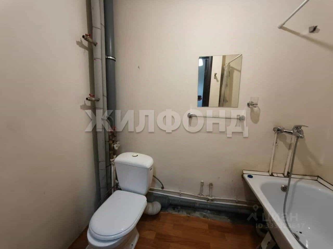 Россия, Новосибирск, улица Виктора Уса, 15, фото 7