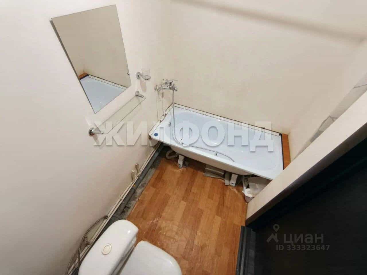 Россия, Новосибирск, улица Виктора Уса, 15, фото 9