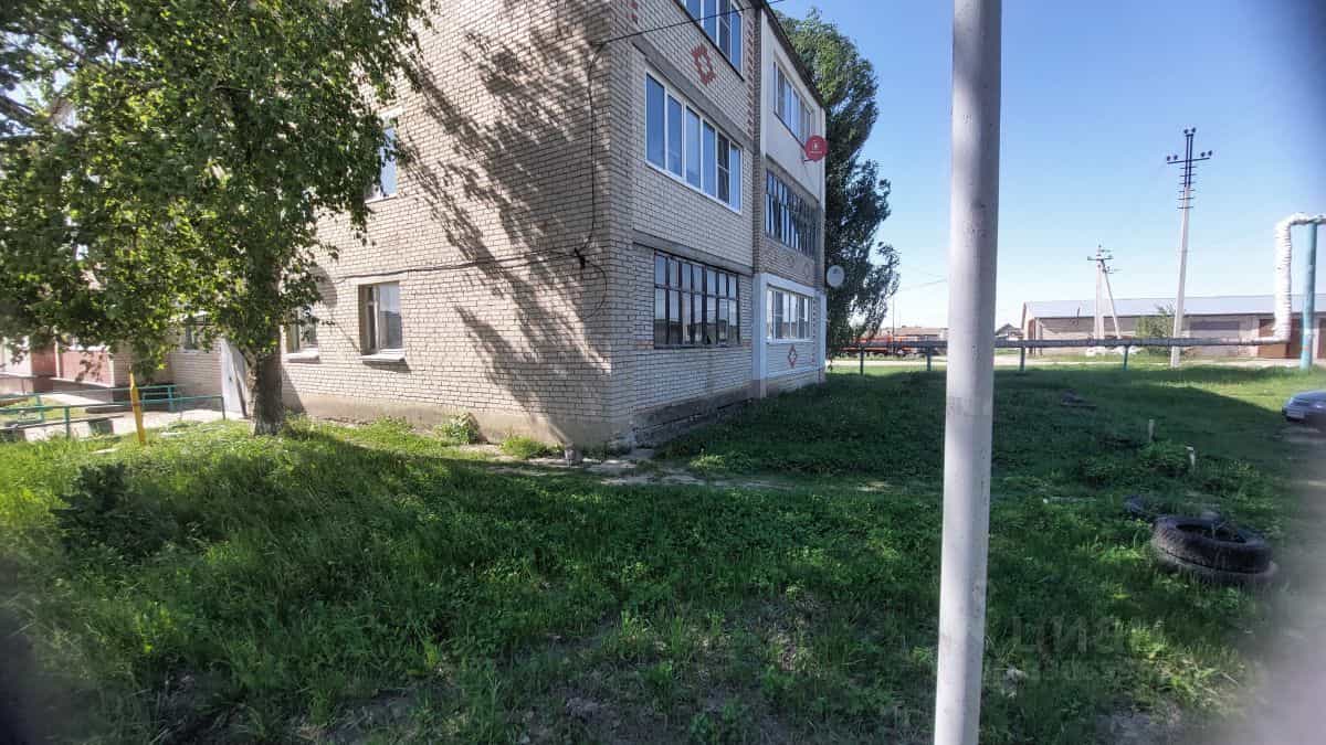 Россия, Пензенская область, Бессоновский район, село Кижеватово, Молодёжная улица, 16