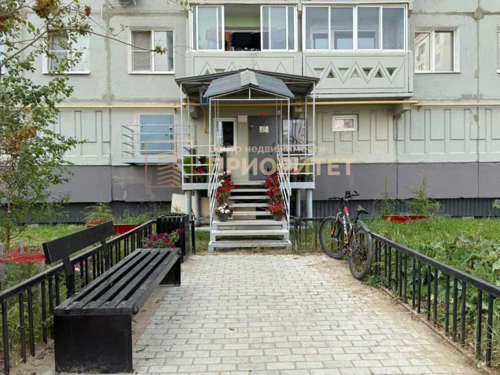 Россия, Республика Саха (Якутия), Якутск, проспект Михаила Николаева, 40/5, фото 2