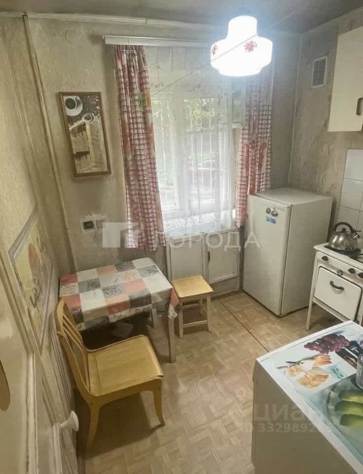 Россия, Алтайский край, Барнаул, Брестская улица, 12, фото 7