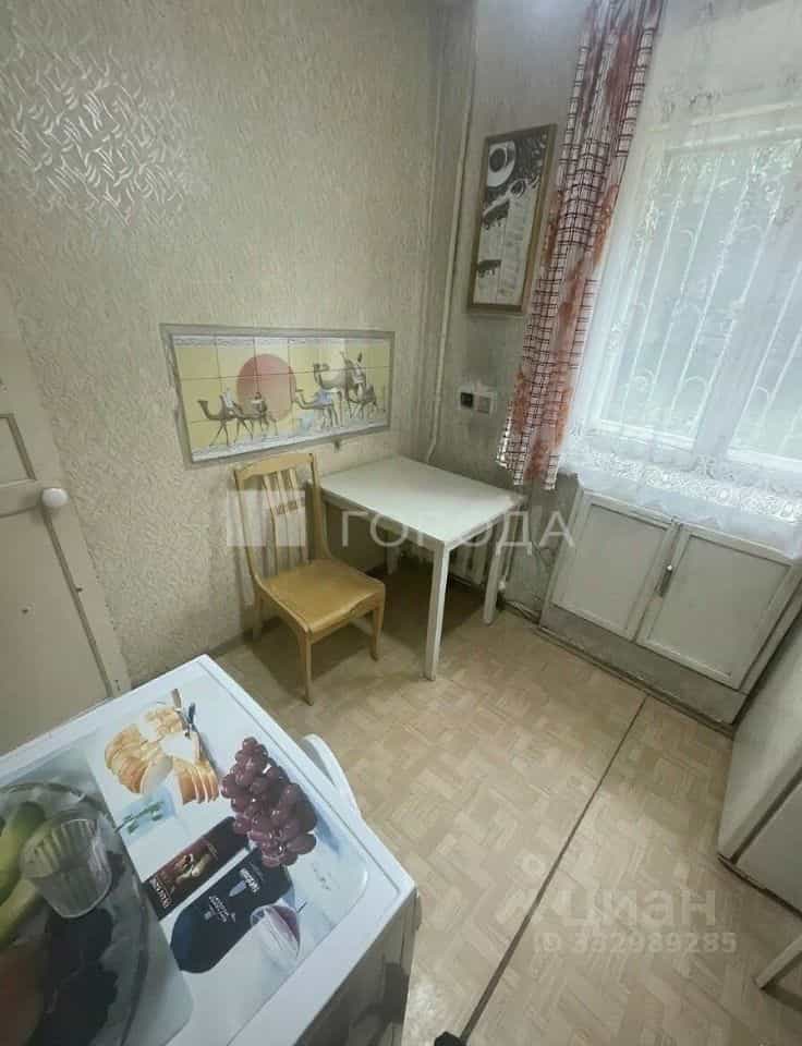 Россия, Алтайский край, Барнаул, Брестская улица, 12, фото 8