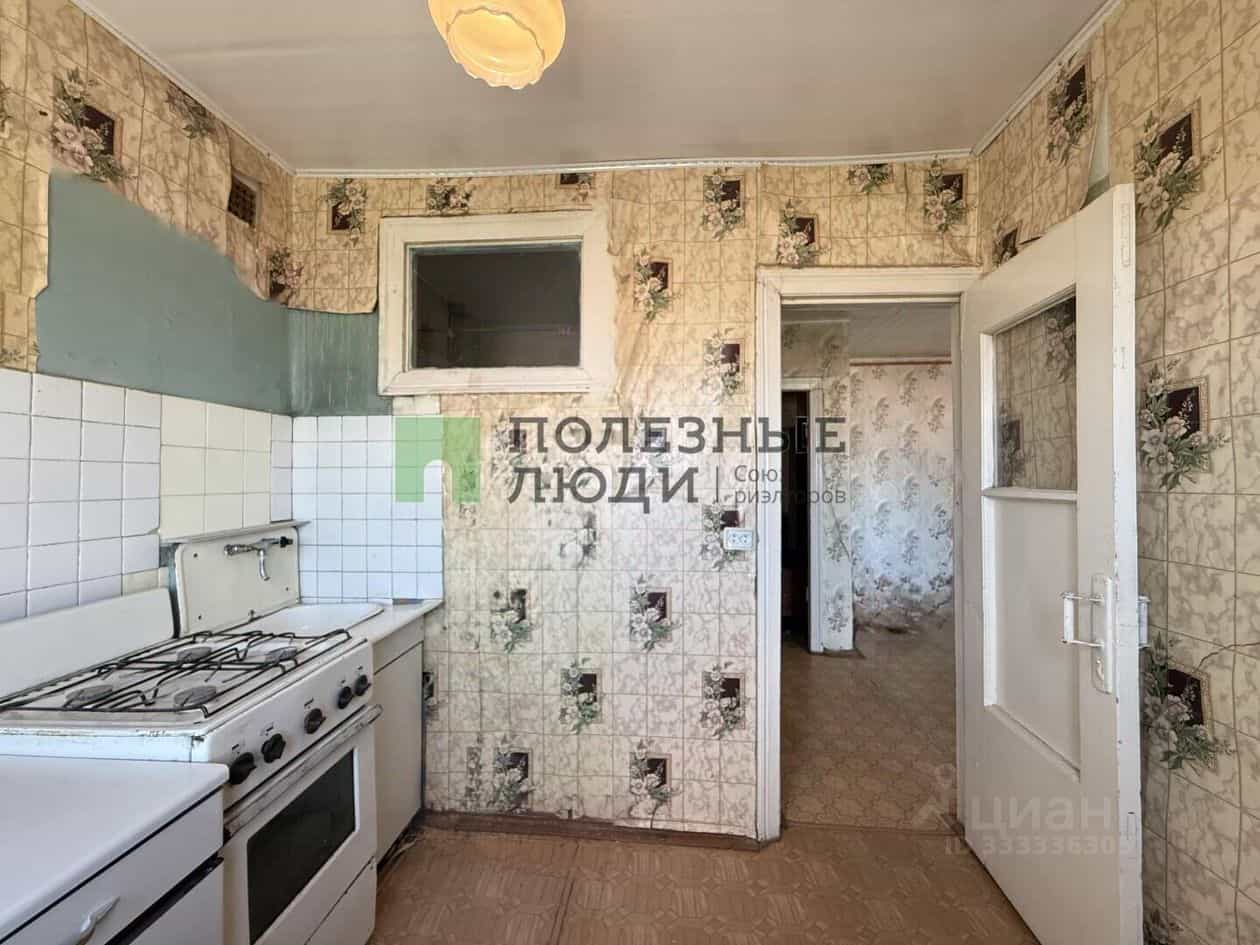 Россия, Самарская область, Октябрьск, улица Гоголя, 32, фото 13
