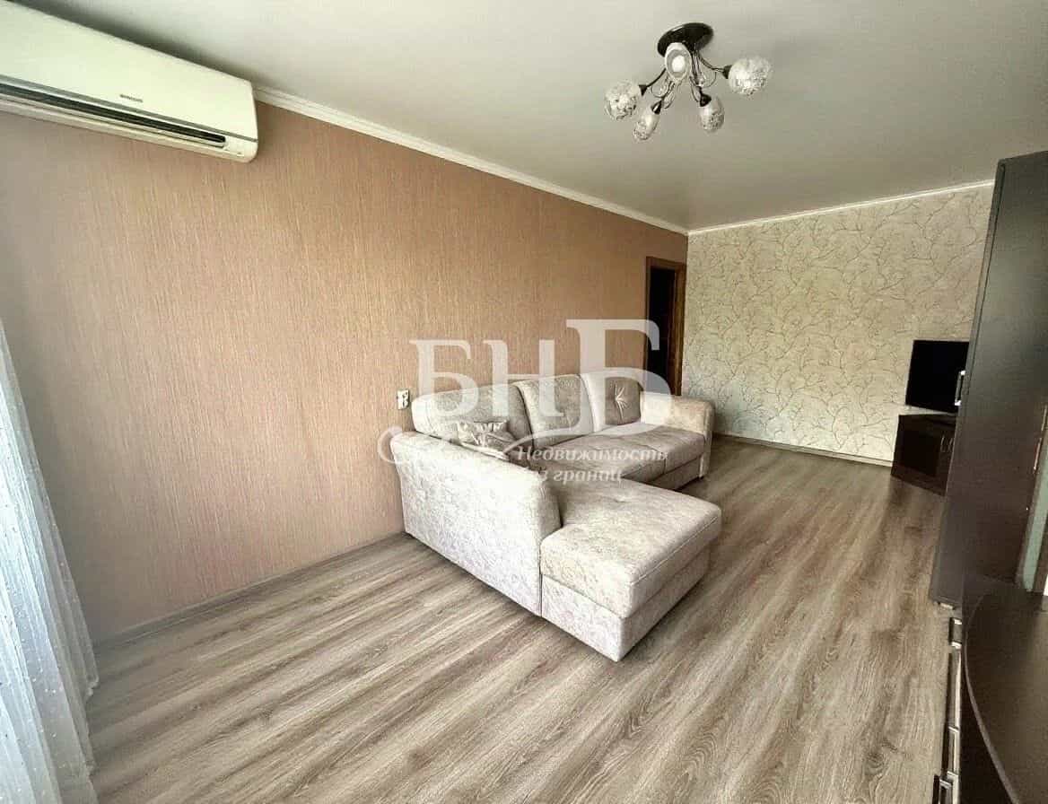 Россия, Оренбург, улица Джангильдина, 12/1, фото 2