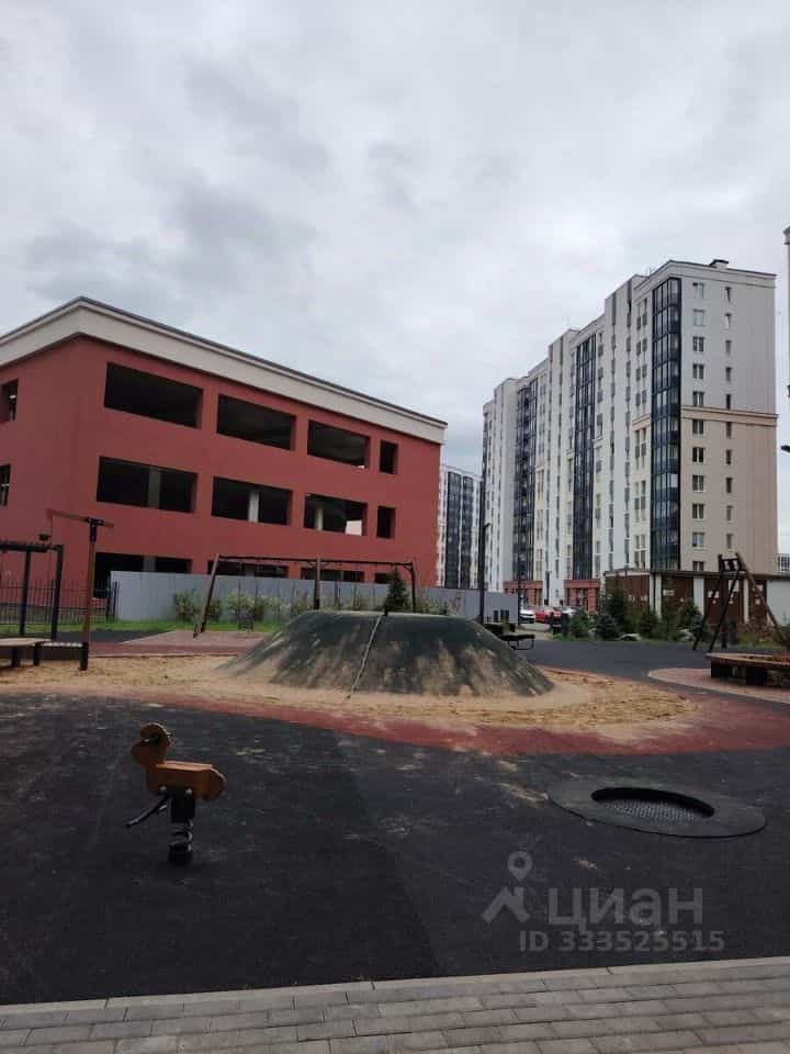 Россия, Ленинградская область, Всеволожский район, Мурино, Романовская улица, 4, фото 2