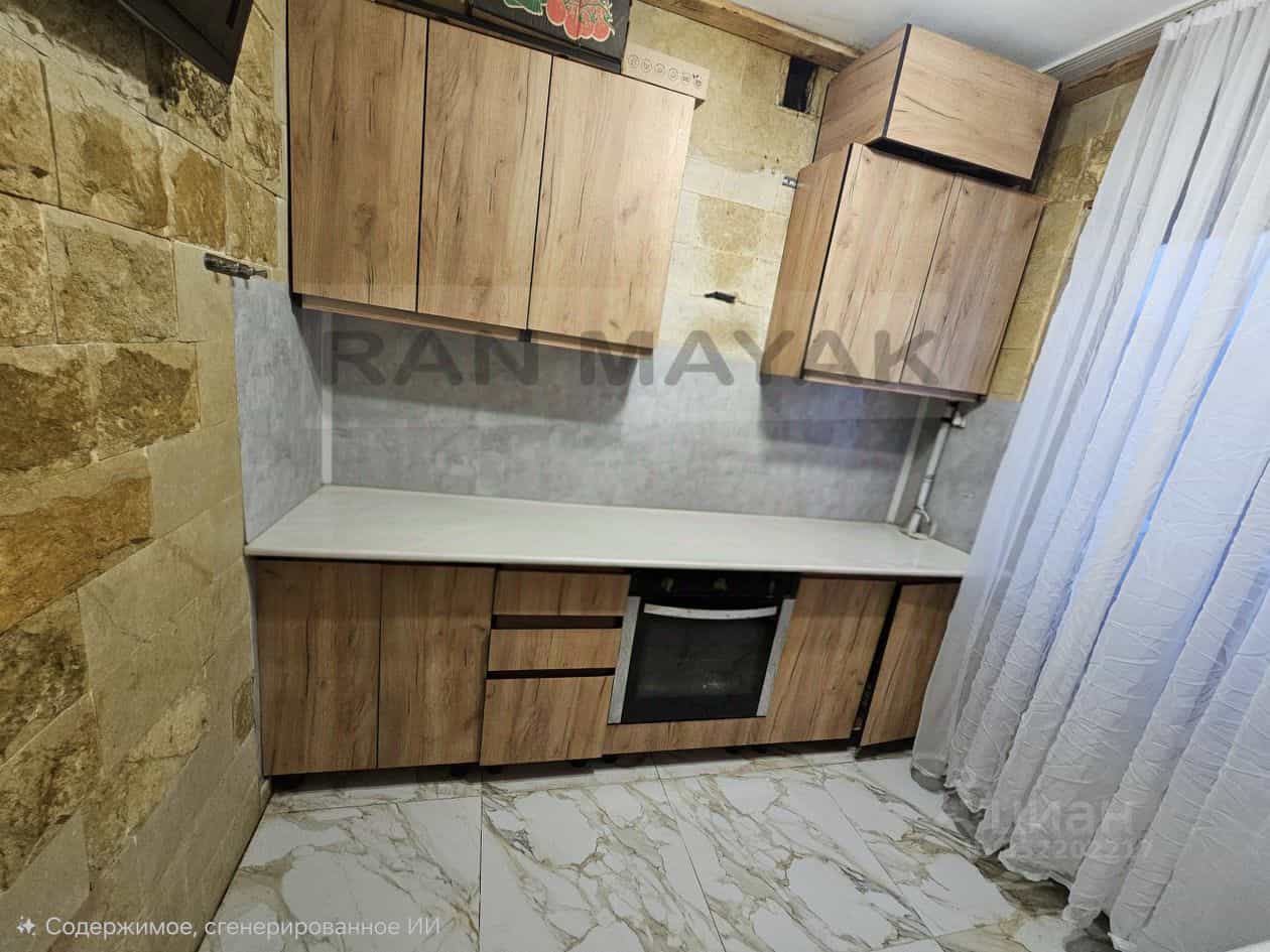 Россия, Республика Адыгея (Адыгея), Майкоп, улица Коммунаров, 9, фото 4