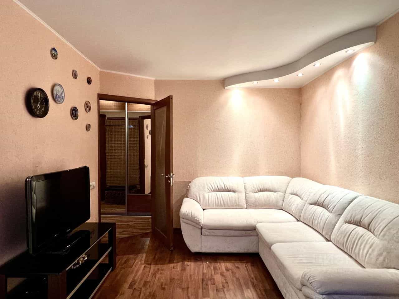 Россия, Саратовская область, Энгельс, улица Тельмана, 1