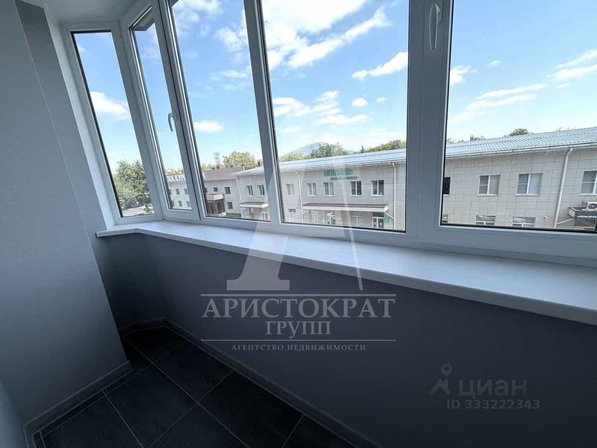Россия, Ставропольский край, Пятигорск, улица Пальмиро Тольятти, 45, фото 11