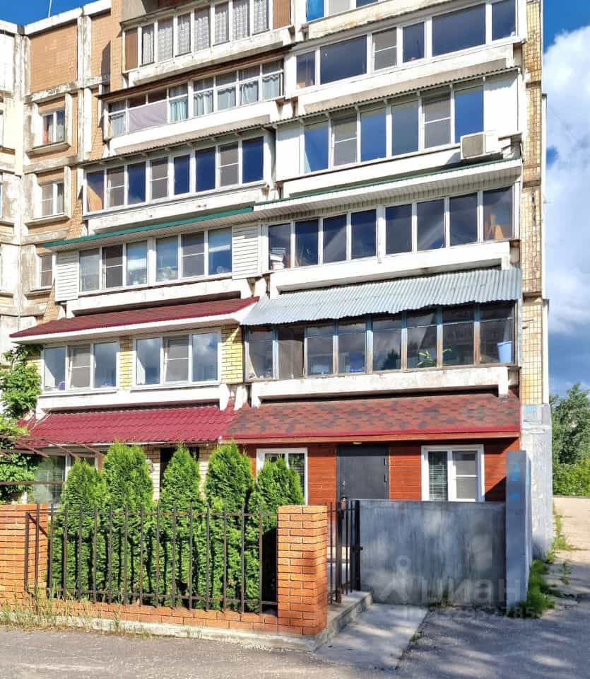 Россия, Нижний Новгород, жилой район Мещерское Озеро, улица Карла Маркса, 40