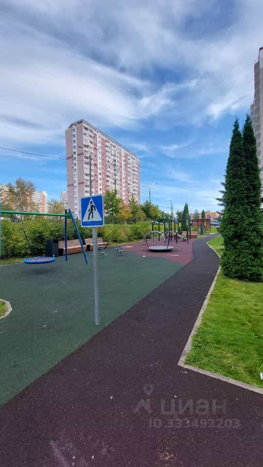 Россия, Москва, Новомосковский административный округ, район Внуково, улица Лётчика Грицевца, 6, фото 30