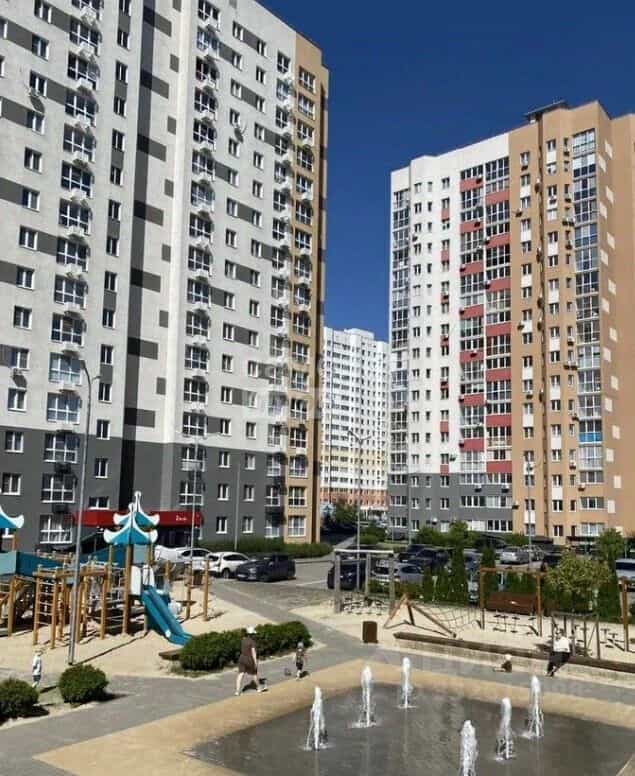 Россия, Липецк, улица И.В. Свиридова, 26, фото 3