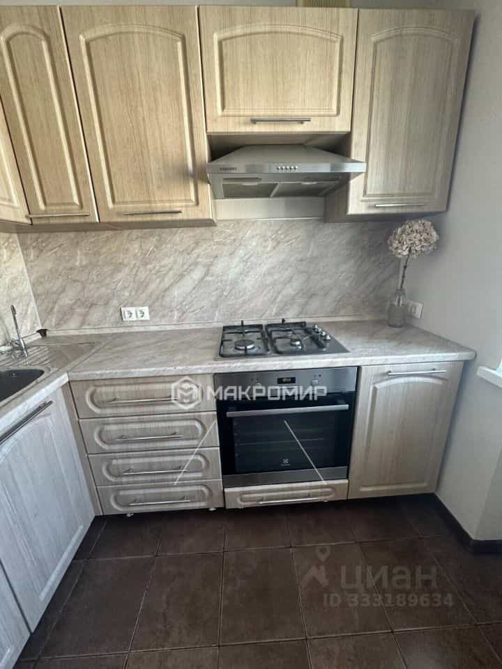 Россия, Челябинск, Российская улица, 63А, фото 7