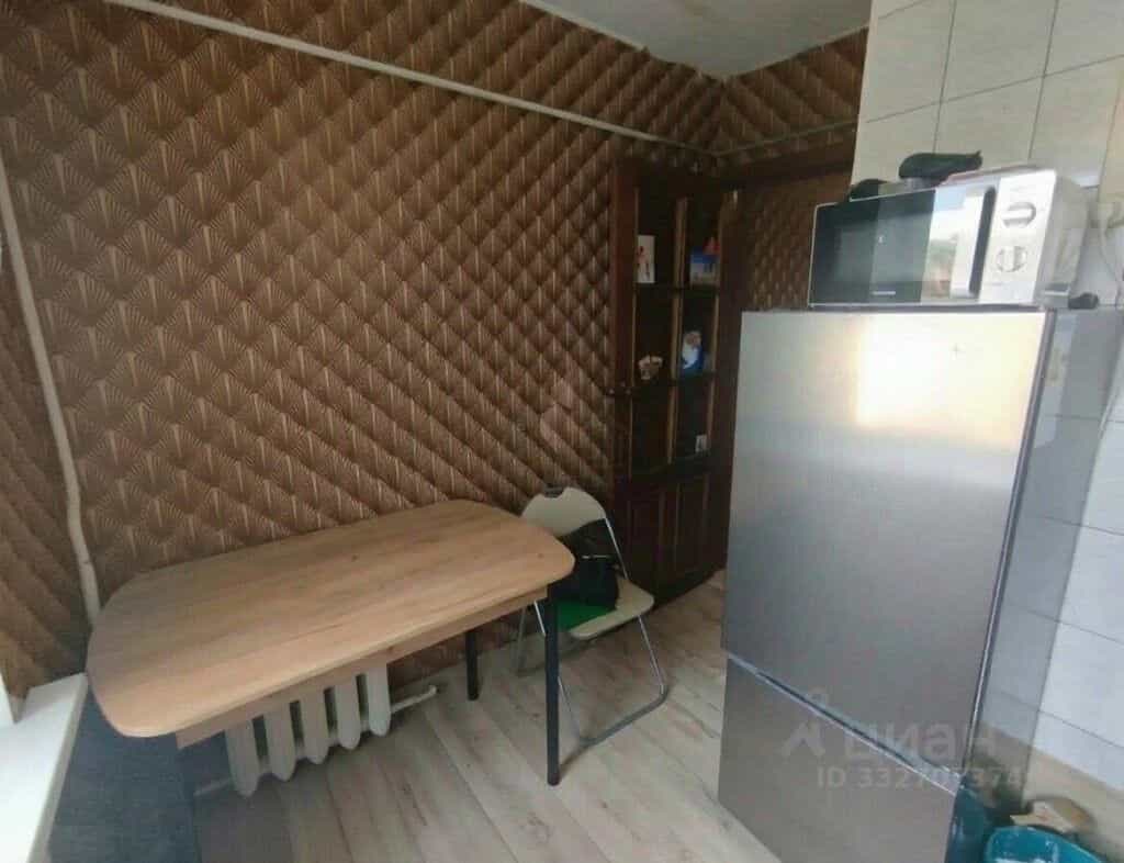 Россия, Саратовская область, Энгельс, 2-й микрорайон, 28, фото 3