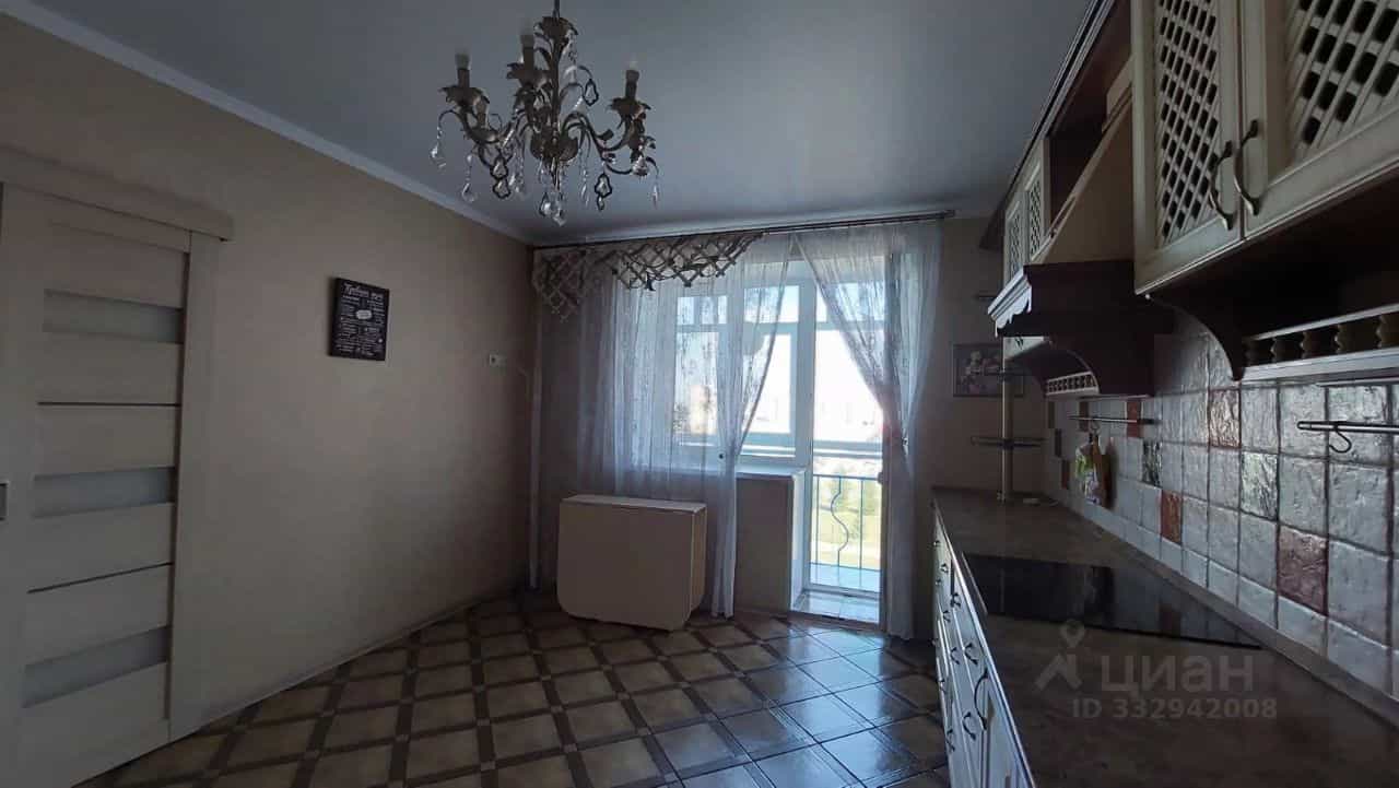 Россия, Республика Башкортостан, Стерлитамак, проспект Октября, 87, фото 3