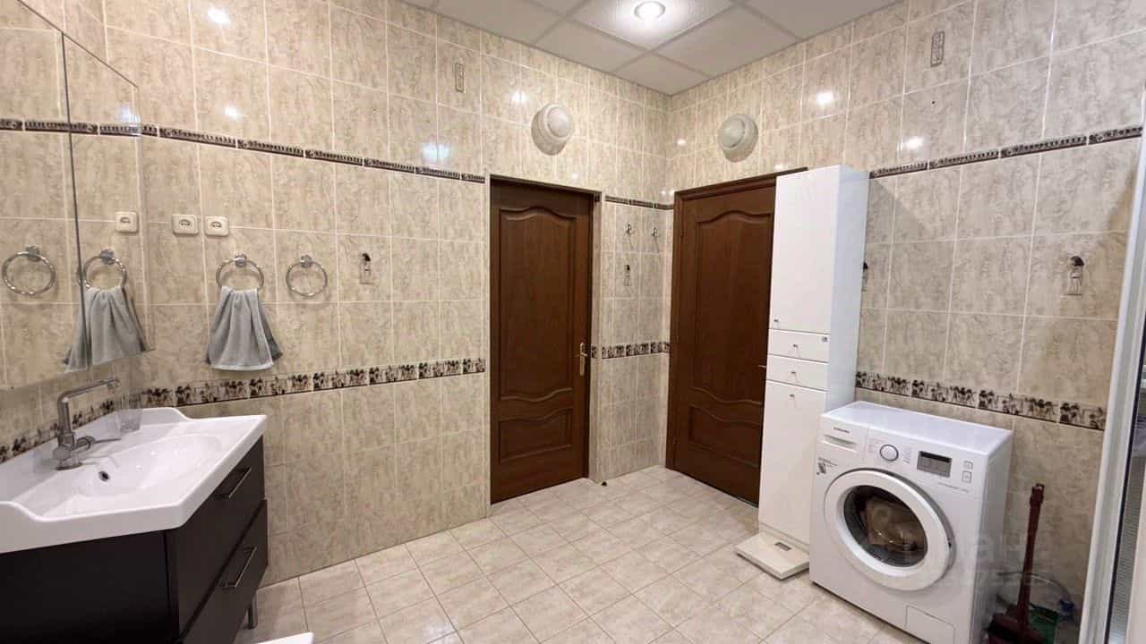 Россия, Свердловская область, Нижний Тагил, проспект Ленина, 57, фото 30