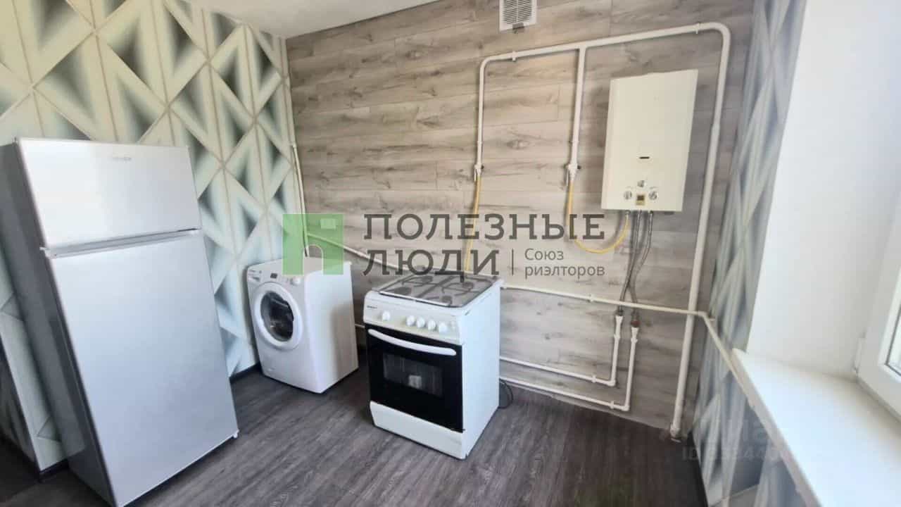 Россия, Краснодарский край, Новороссийск, Суворовская улица, 52, фото 7