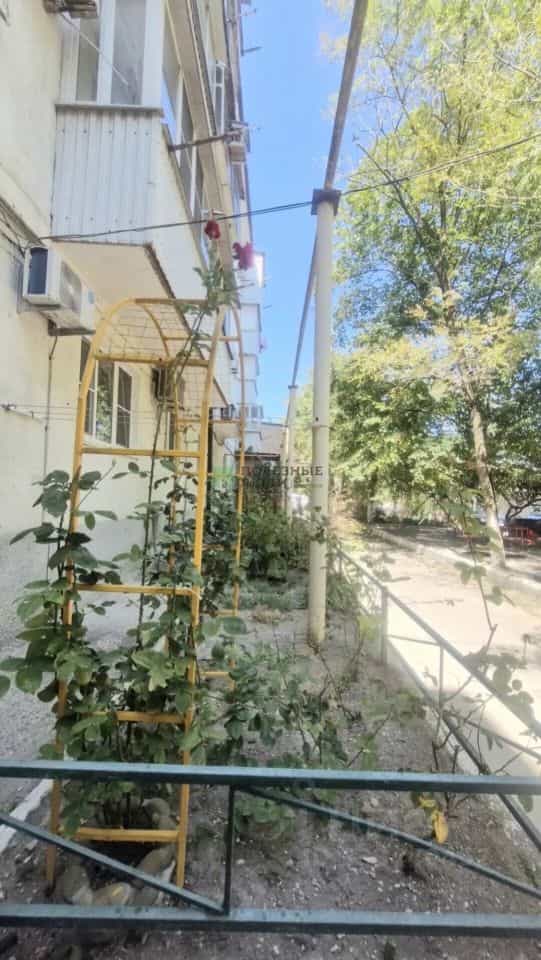 Россия, Краснодарский край, Новороссийск, Суворовская улица, 52, фото 20