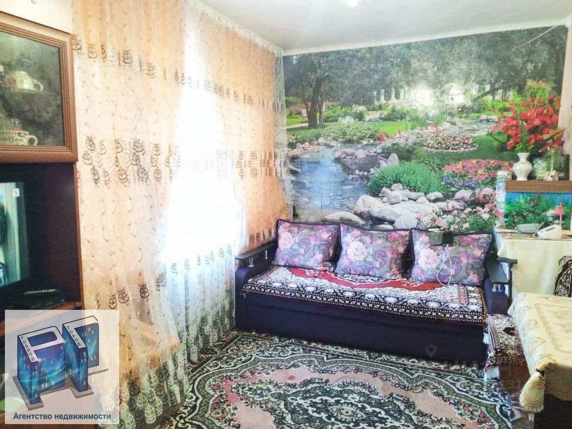 Россия, Волгоградская область, Волжский, улица Горького, 33, фото 5