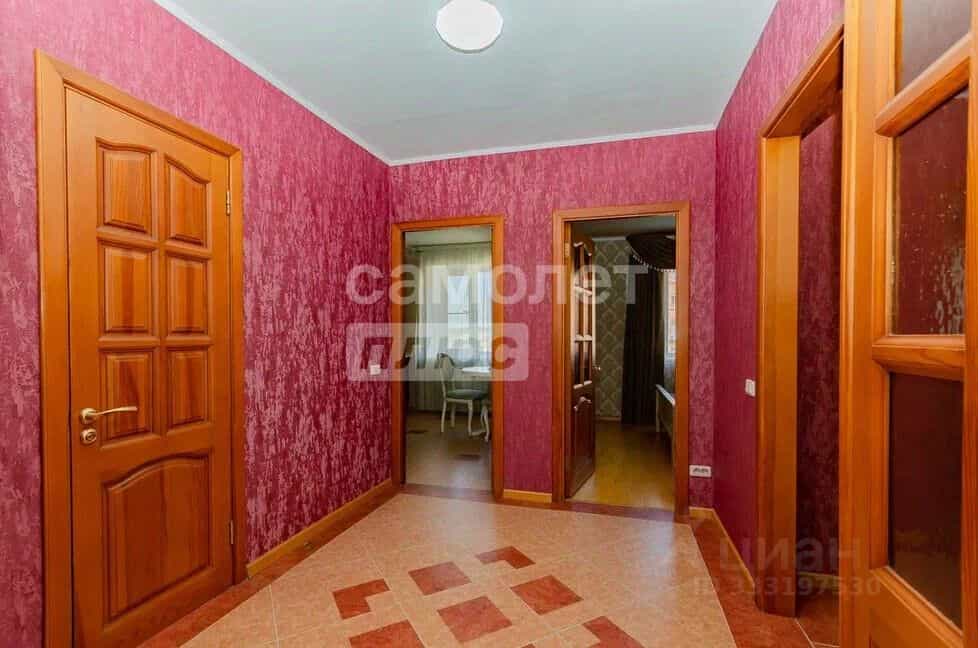 Россия, Челябинск, улица Гайдара, 13А, фото 12