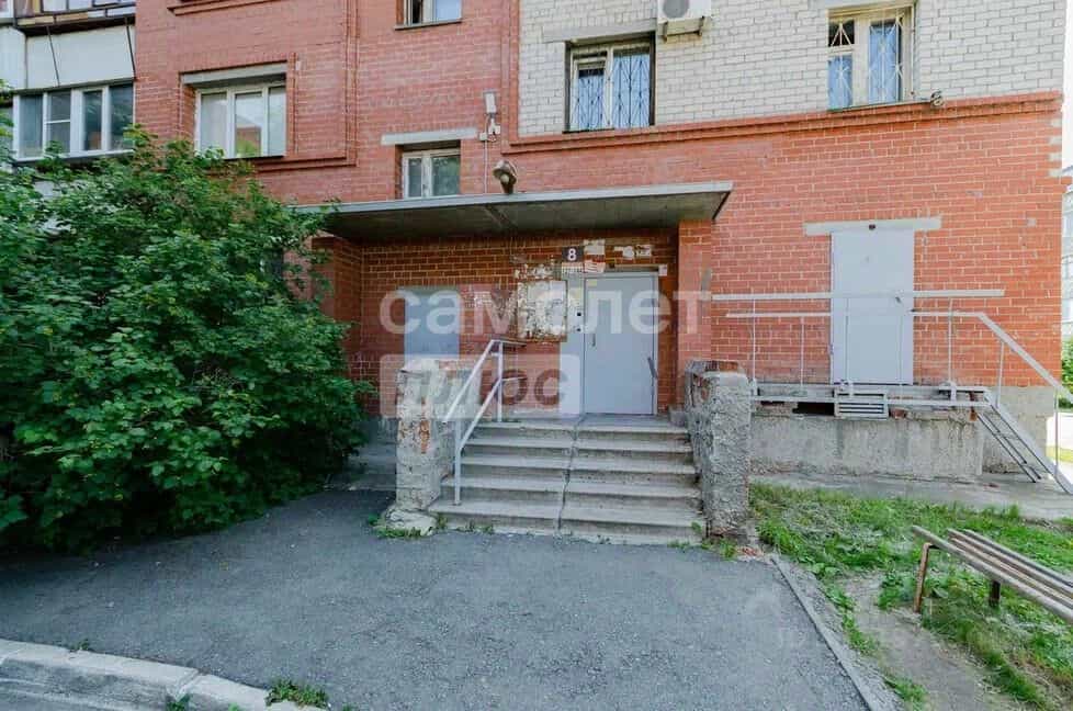 Россия, Челябинск, улица Гайдара, 13А, фото 19