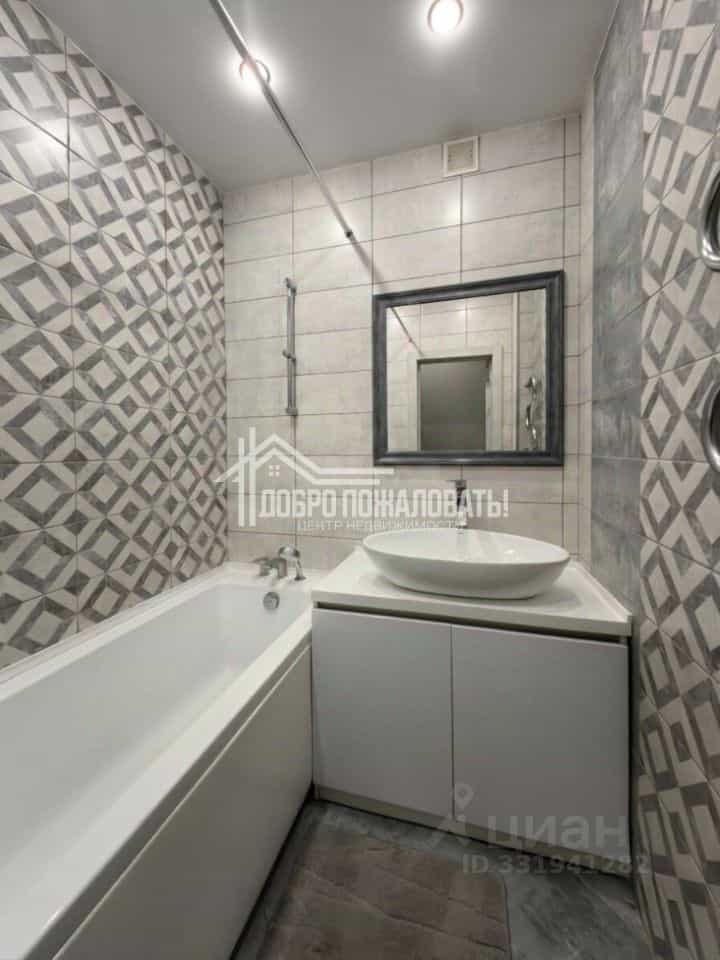 Россия, Республика Хакасия, Абакан, улица Авиаторов, 6, фото 14