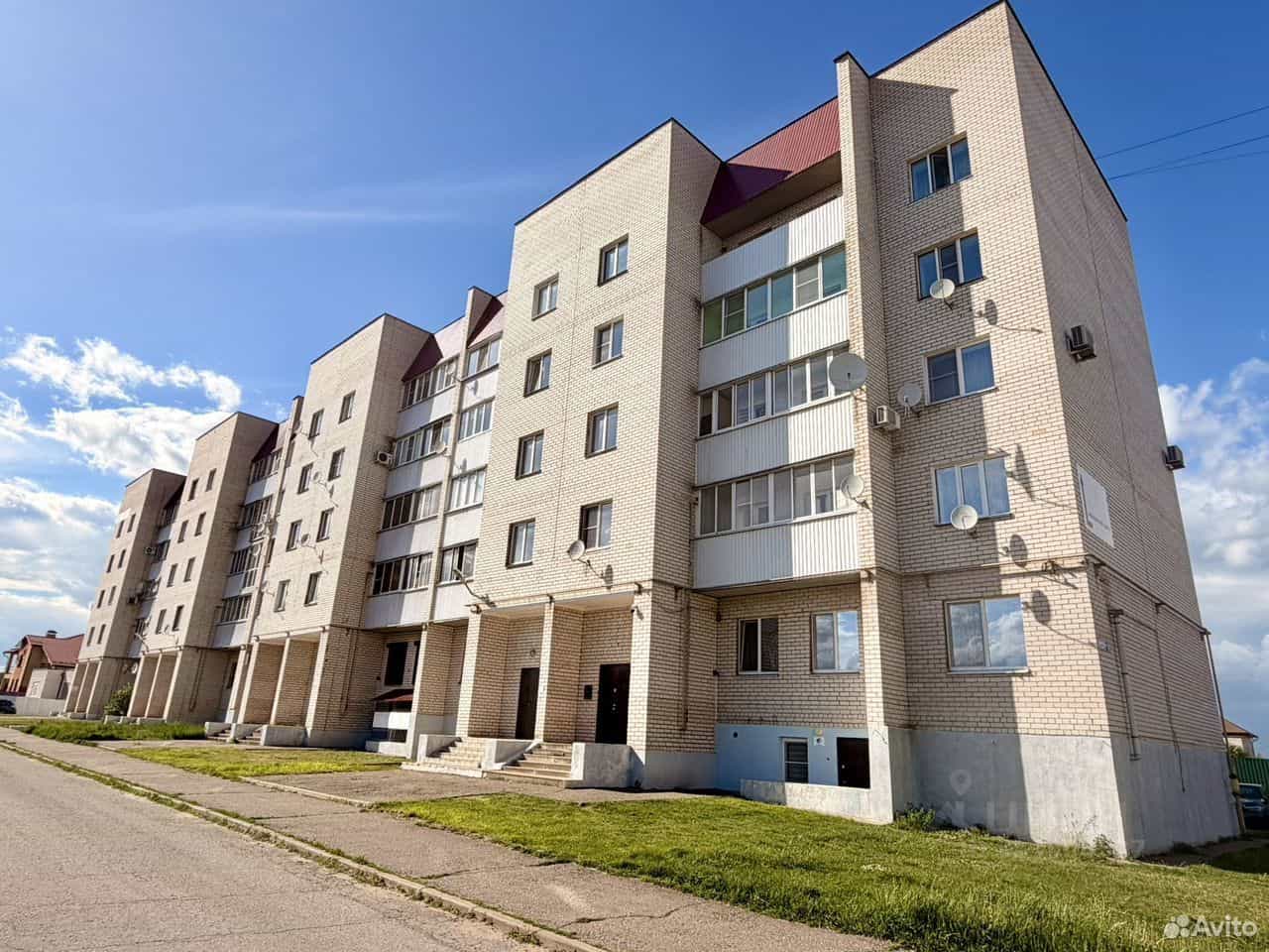 Россия, Псковская область, Великие Луки, улица Маршала Жукова, 17к1