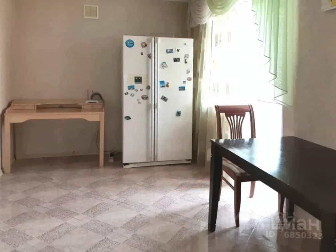Россия, Омск, улица Дианова, 32, фото 4