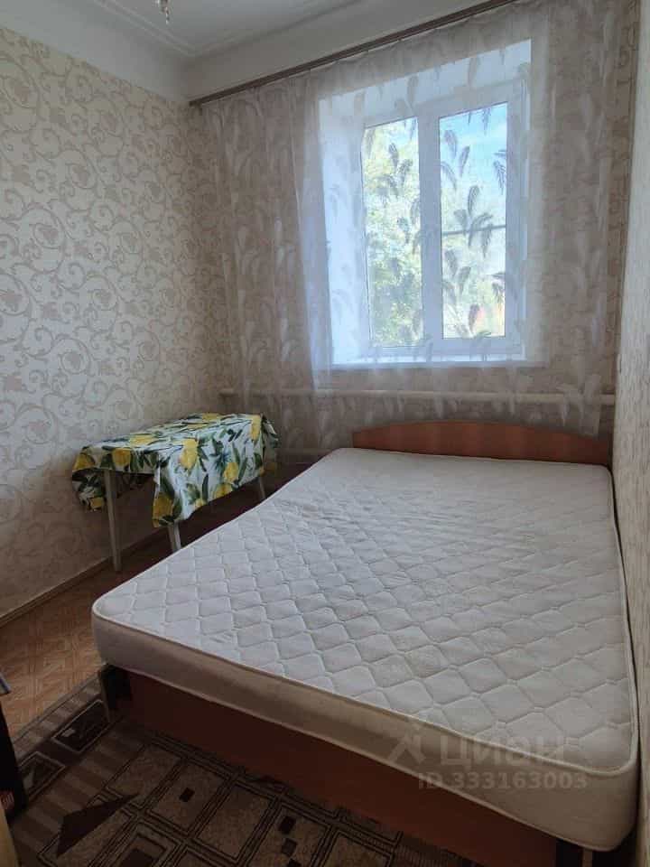 Россия, Волгоград, улица Качинцев, 45
