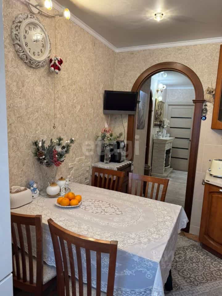Россия, Красноярск, улица Копылова, 42, фото 7