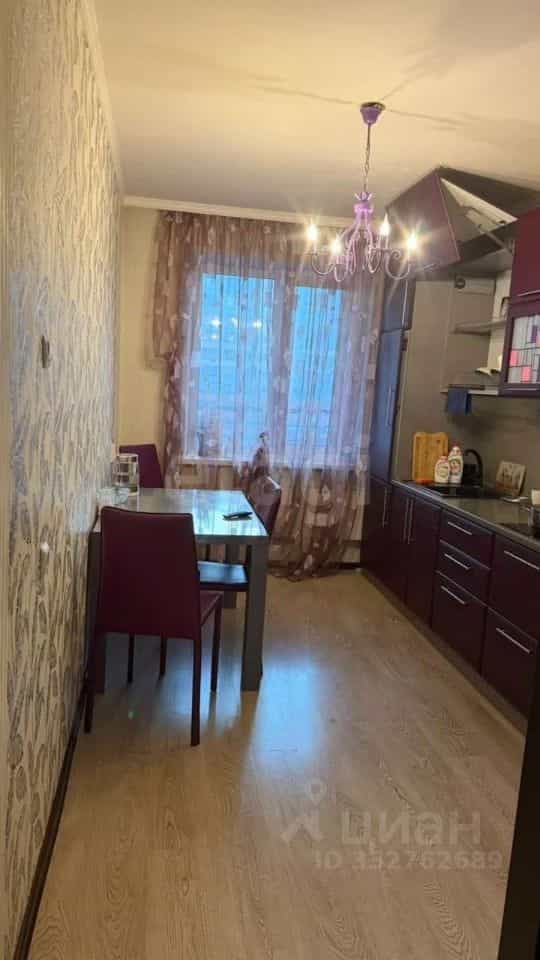 Россия, Кемерово, проспект Шахтёров, 82А, фото 2