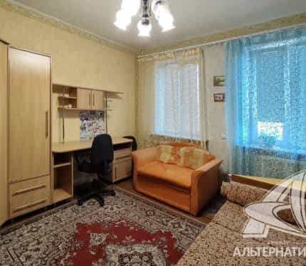 Беларусь, Брест, улица Островского, 5/1, фото 7