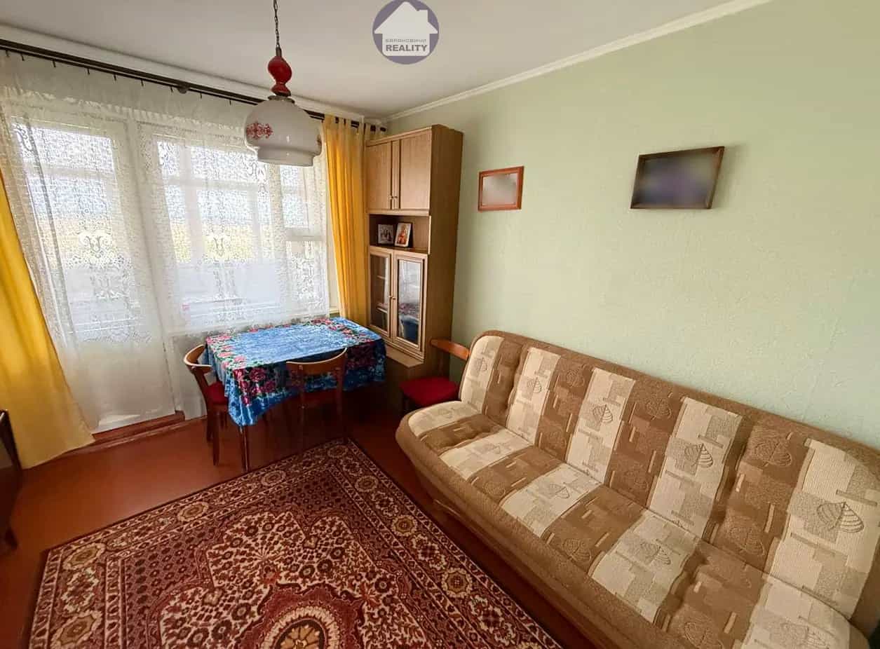 Беларусь, Брестская область, Барановичи, улица Наконечникова, 12, фото 6