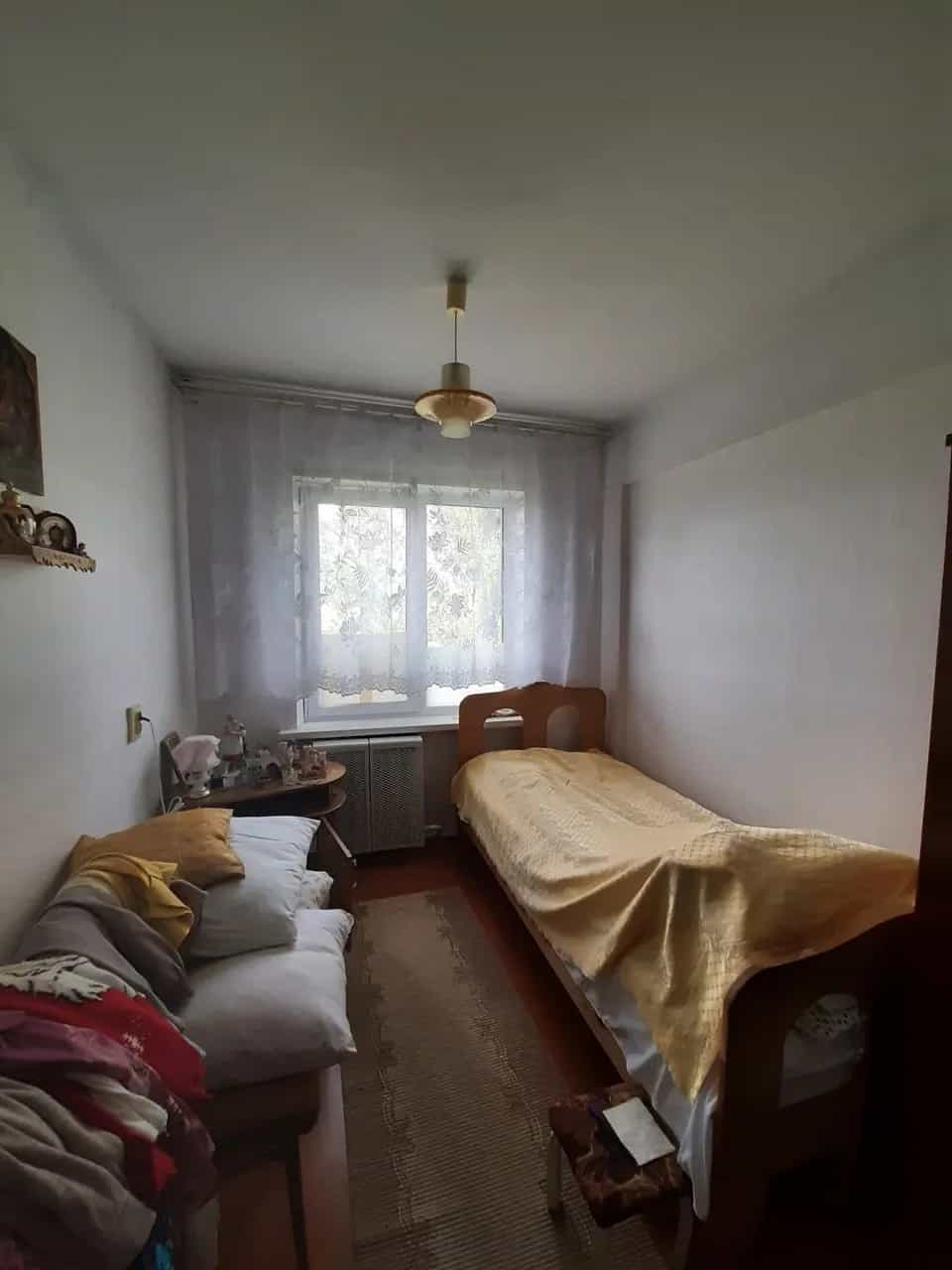 Беларусь, Брестская область, Барановичи, улица Космонавтов, 4, фото 8