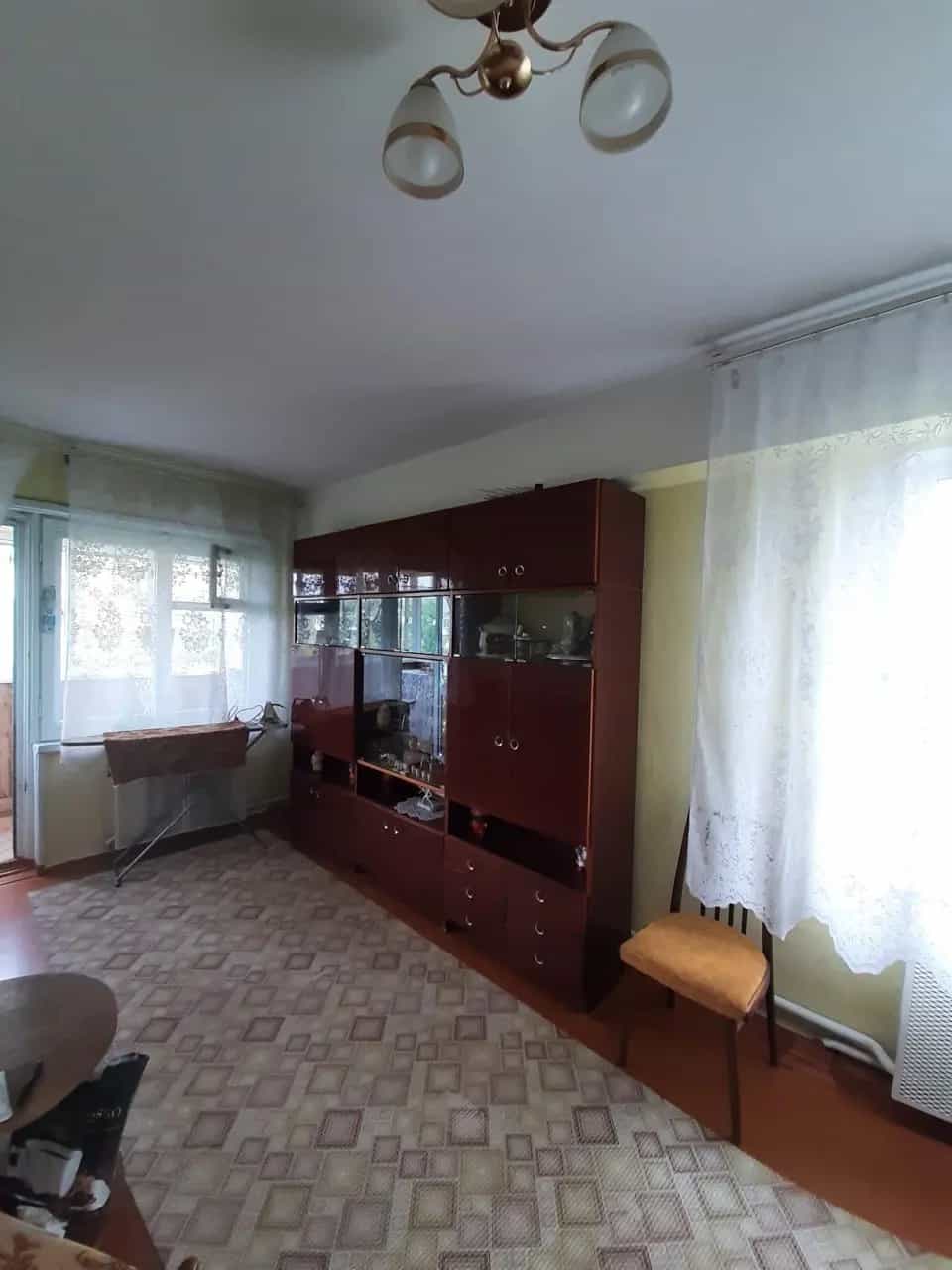 Беларусь, Брестская область, Барановичи, улица Космонавтов, 4, фото 9