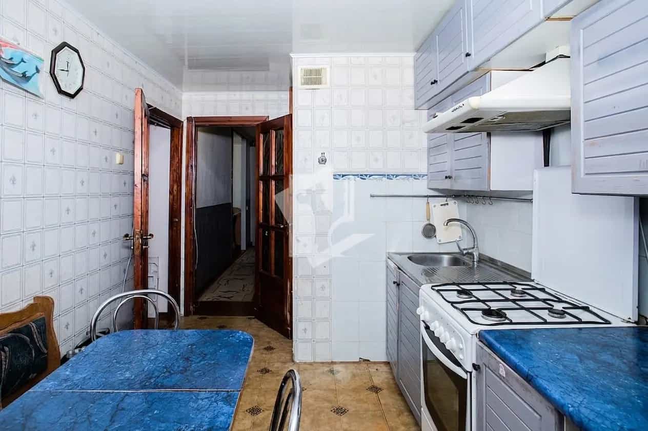 Беларусь, Минская область, Березино, улица Победы, 19, фото 17