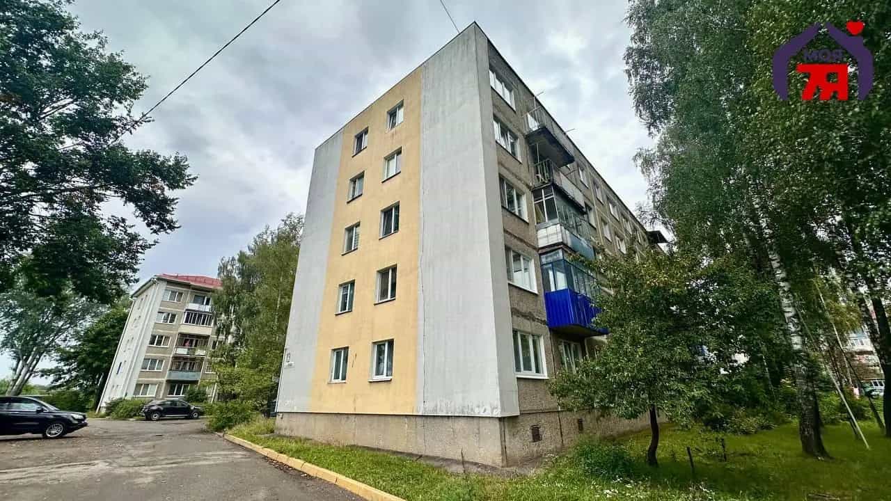 Беларусь, Минская область, Слуцк, улица Жукова, 13, фото 23