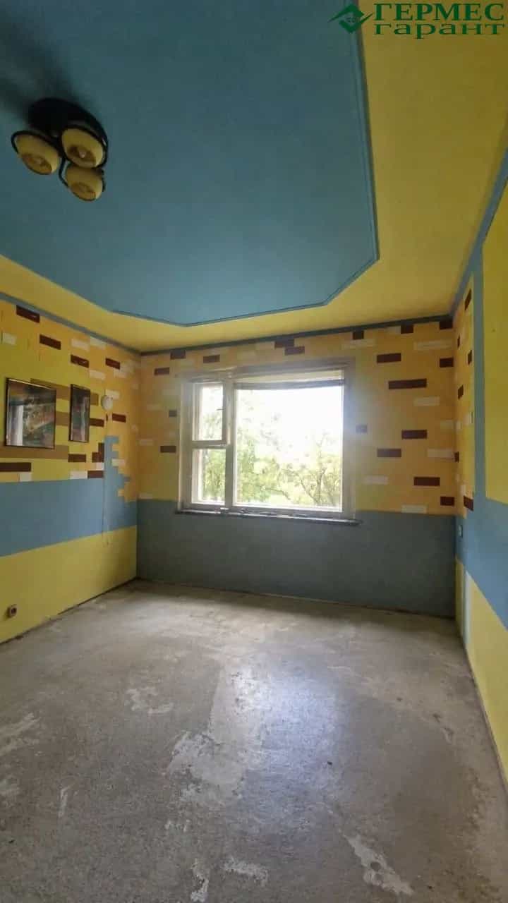 Беларусь, Гродненская область, Лида, улица Качана, 10к2, фото 2