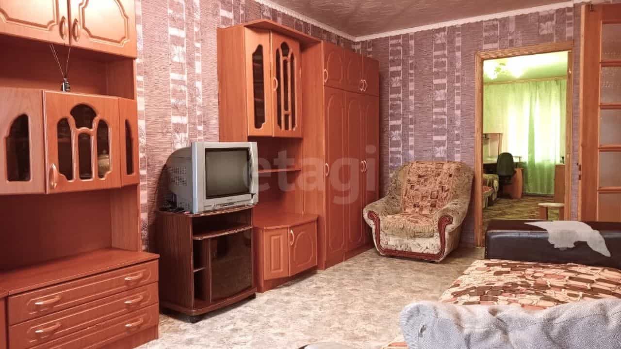 Россия, Тульская область, Узловая, квартал 50 лет Октября, 21