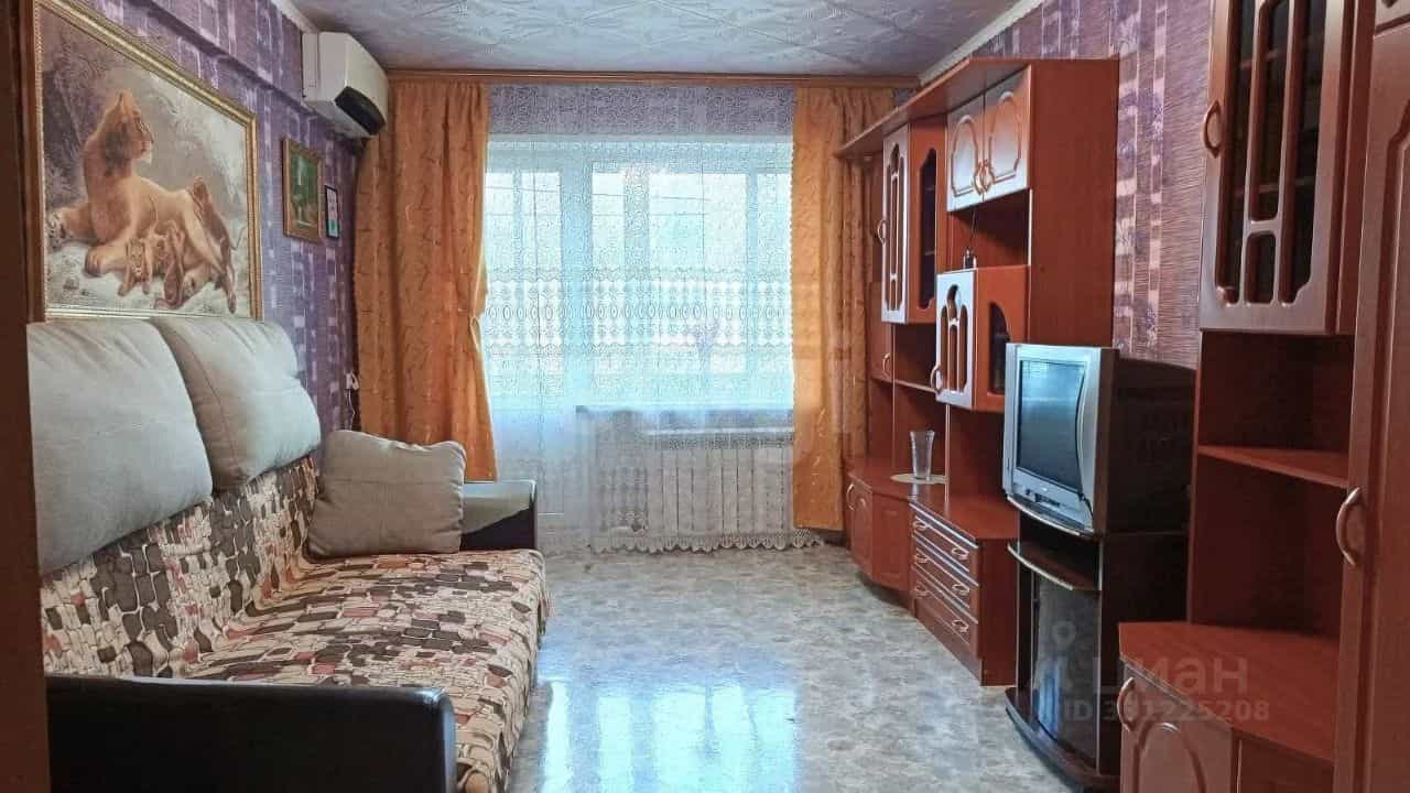 Россия, Тульская область, Узловая, квартал 50 лет Октября, 21, фото 3
