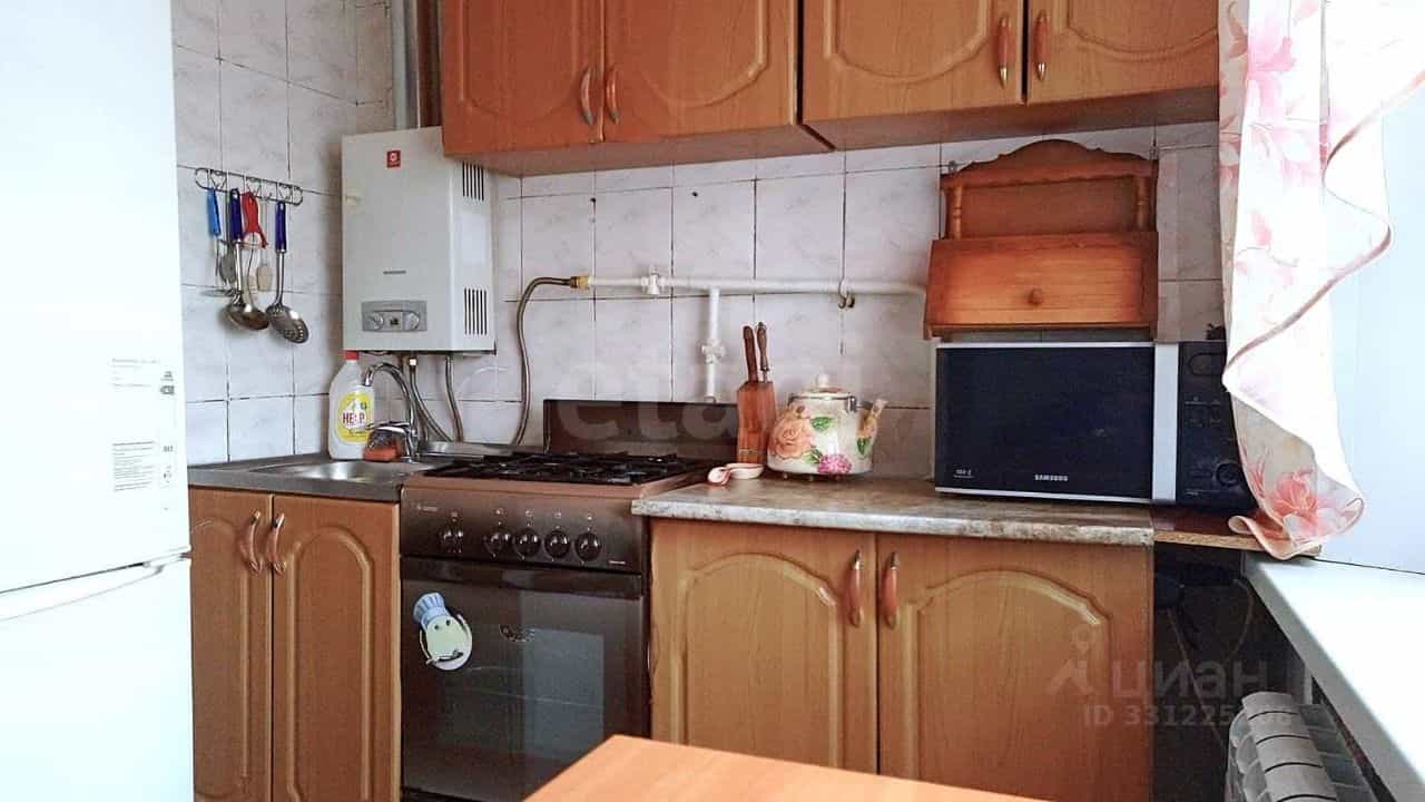 Россия, Тульская область, Узловая, квартал 50 лет Октября, 21, фото 8