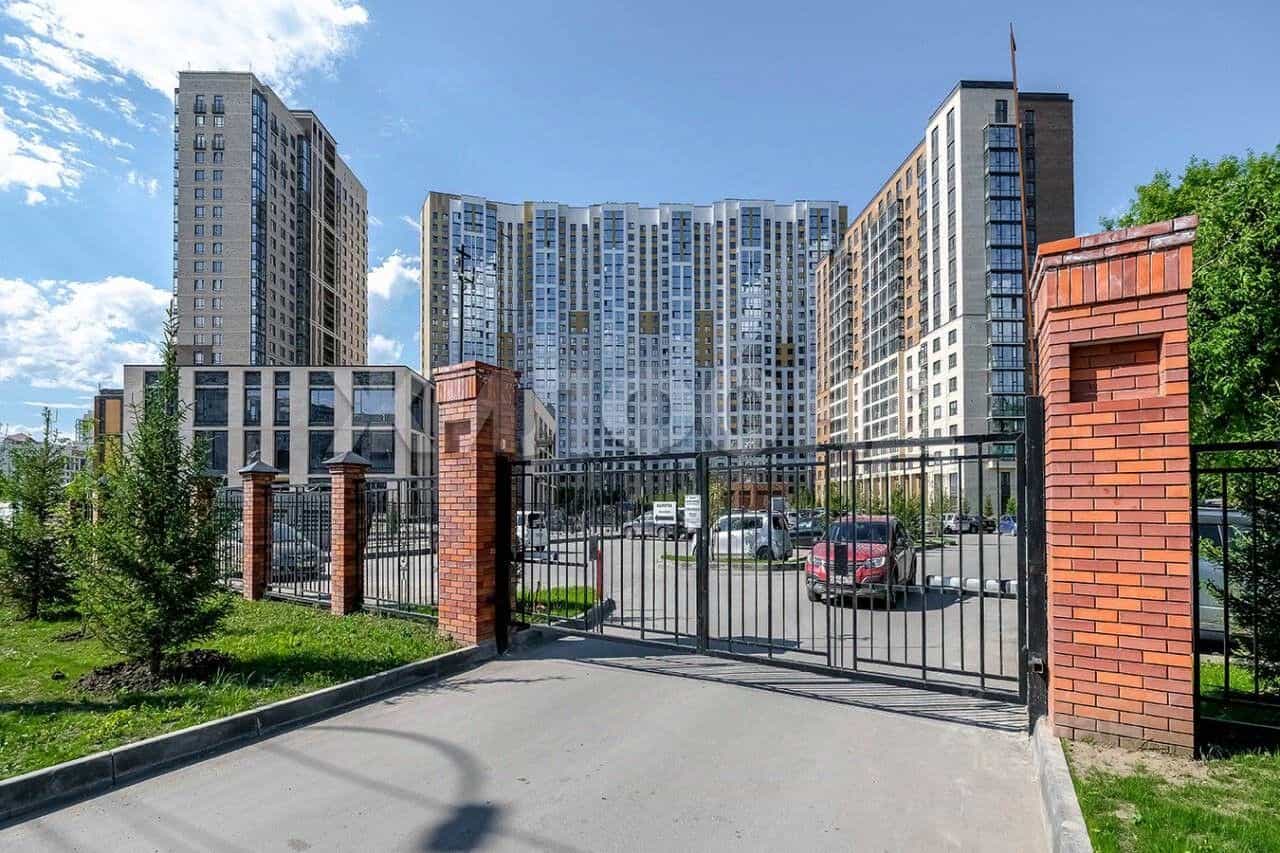 Россия, Новосибирск, улица Кошурникова, 23, фото 27