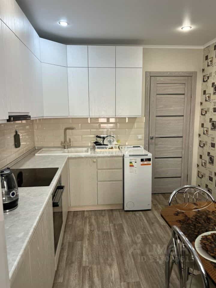 Россия, Брянск, улица Клары Цеткин, 10Б, фото 4