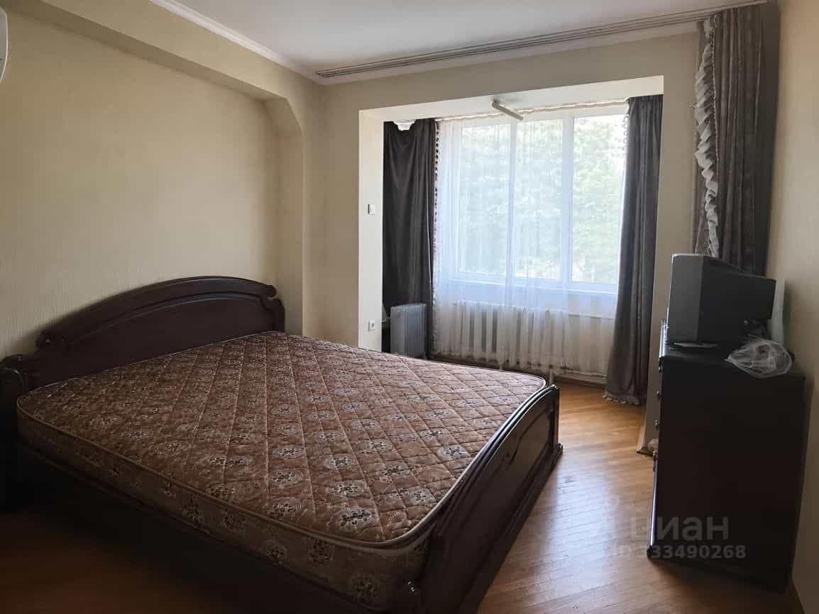 Россия, Краснодар, Фестивальный микрорайон, улица Яна Полуяна, 28, фото 3