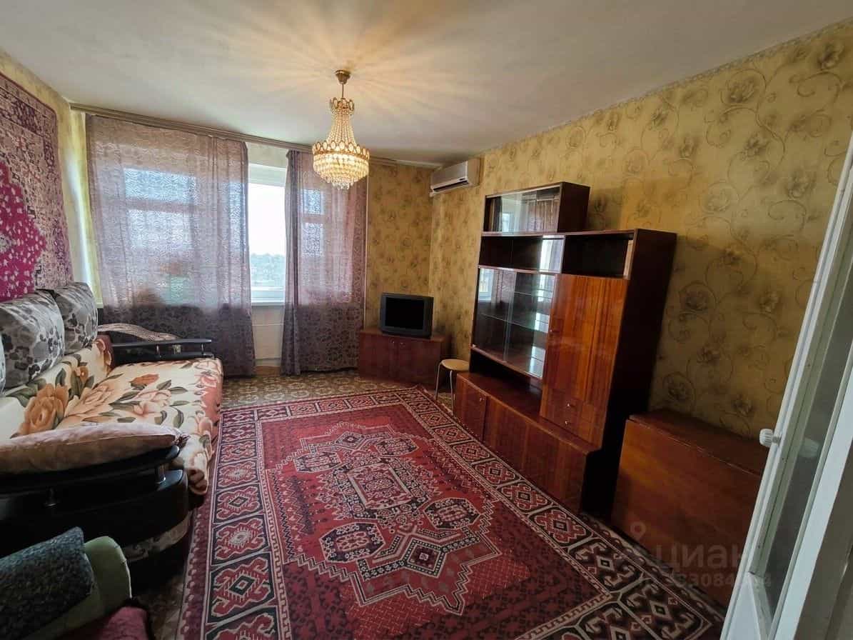 Россия, Волгоград, улица Героев Тулы, 11, фото 3